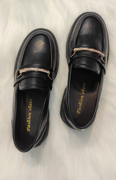 Round Toe Chunky Loafer